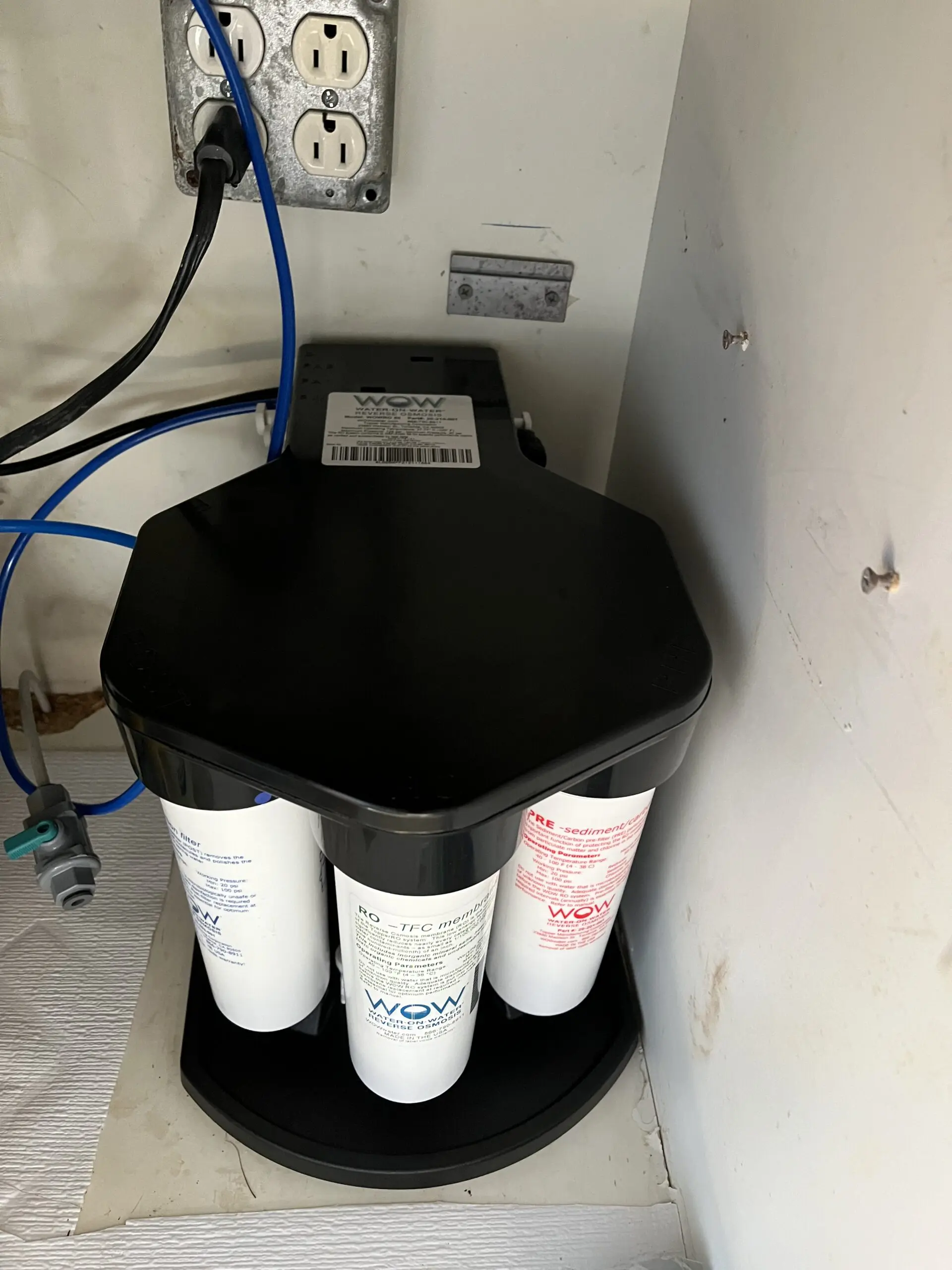 Installation of Reverse osmosis filter under cabinet